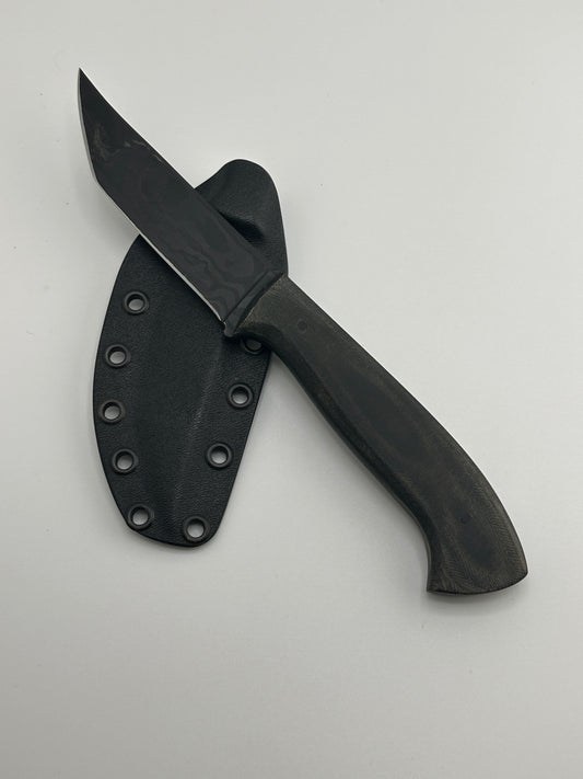 The Shadow Hound Tanto